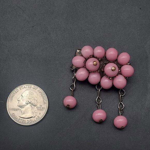 Miriam Haskell Brooch Early 1940s Unsigned Pink Beaded Wired - Picture 4 of 10